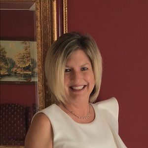 Meet your Posher, Renee